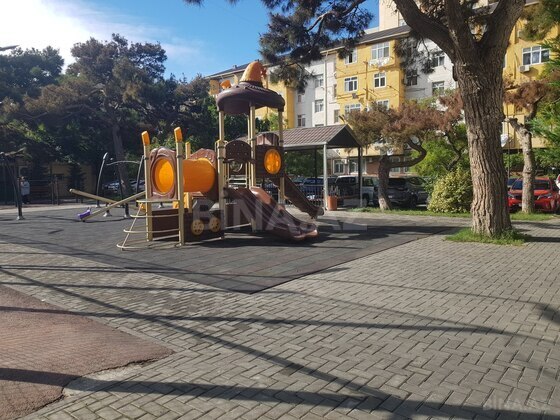 2 otaqlı Köhnə tikili, Gənclik m., Bakı