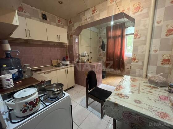2 otaqlı Köhnə tikili, Azadlıq Prospekti m., Bakı