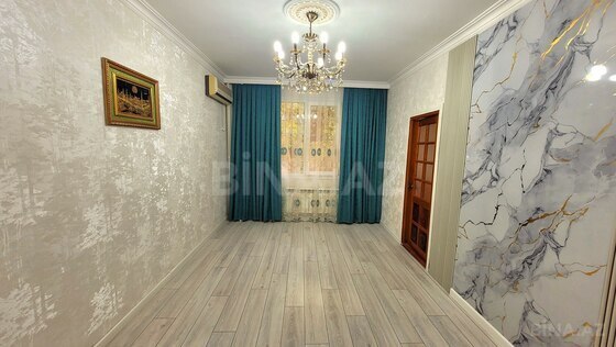 3 otaqlı Köhnə tikili, Azadlıq Prospekti m., Bakı