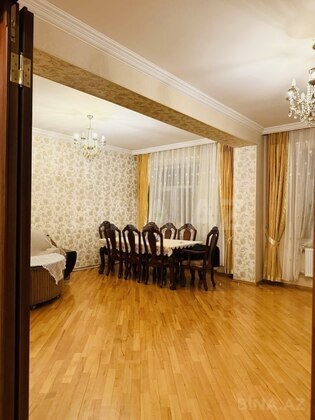 4 otaqlı Köhnə tikili, 20 Yanvar m., Bakı