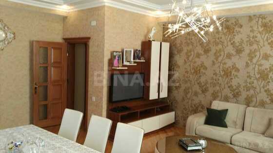3 otaqlı Yeni tikili, Memar Əcəmi m., Bakı