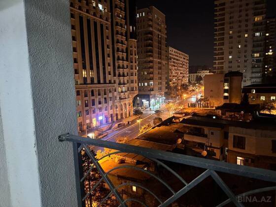 2 otaqlı Yeni tikili, 28 May m., Bakı