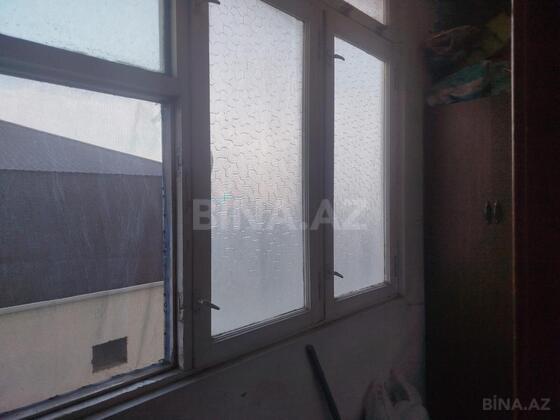 2 otaqlı Köhnə tikili, Elmlər Akademiyası m., Bakı