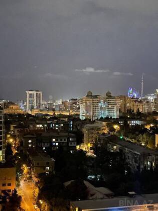 4 otaqlı Yeni tikili, 8 Noyabr m., Bakı