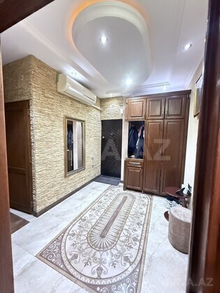 4 otaqlı Köhnə tikili, Azadlıq Prospekti m., Bakı