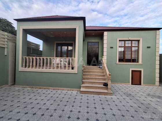4 otaqlı Həyət evi/Bağ evi, Binə q., Bakı