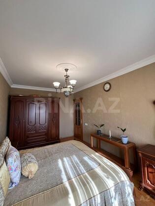 4 otaqlı Köhnə tikili, Xətai r., Bakı