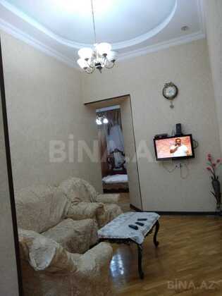 2 otaqlı Köhnə tikili, Sahil m., Bakı