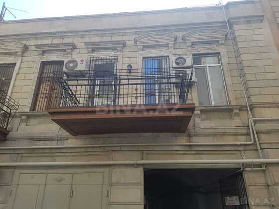 2 otaqlı Köhnə tikili, Sahil m., Bakı