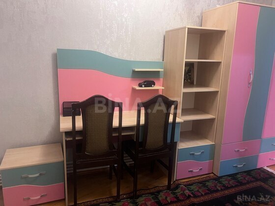 3 otaqlı Köhnə tikili, Əhmədli m., Bakı