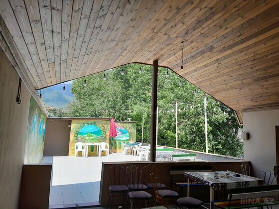 4 otaqlı Həyət evi/Bağ evi, Şəki