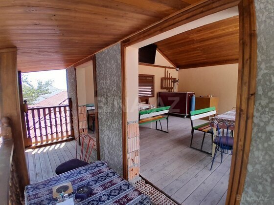 4 otaqlı Həyət evi/Bağ evi, Şəki
