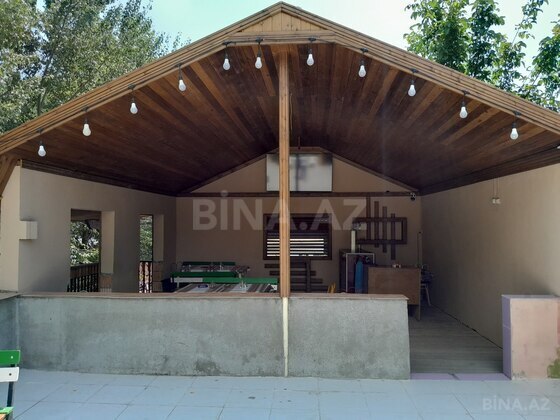 4 otaqlı Həyət evi/Bağ evi, Şəki