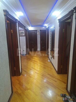5 otaqlı Köhnə tikili, Qaraçuxur q., Bakı
