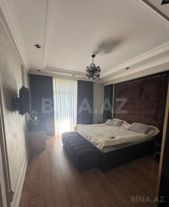 3 otaqlı Yeni tikili, 8 Noyabr m., Bakı