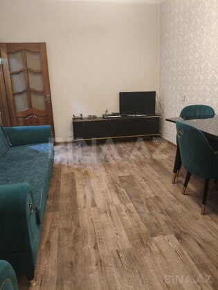 2 otaqlı Köhnə tikili, Köhnə Günəşli q., Bakı