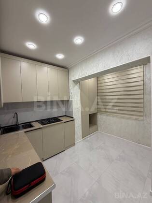 2 otaqlı Köhnə tikili, Xalqlar Dostluğu m., Bakı