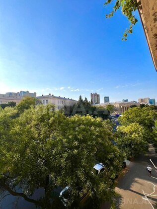 2 otaqlı Köhnə tikili, Nizami m., Bakı
