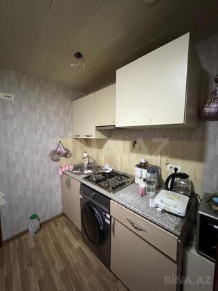 2 otaqlı Köhnə tikili, Azadlıq Prospekti m., Bakı