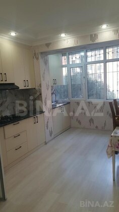 2 otaqlı Köhnə tikili, Yeni Günəşli q., Bakı