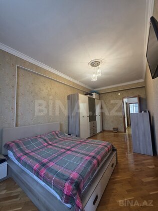 4 otaqlı Yeni tikili, İnşaatçılar m., Bakı