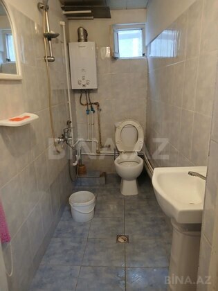 2 otaqlı Köhnə tikili, 28 May m., Bakı