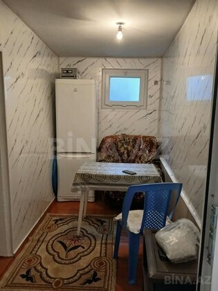 2 otaqlı Köhnə tikili, 28 May m., Bakı