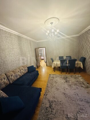 2 otaqlı Köhnə tikili, Bakıxanov q., Bakı