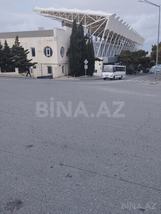 3 otaqlı Köhnə tikili, Əmircan q., Bakı