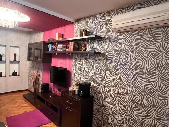 2 otaqlı Köhnə tikili, Gənclik m., Bakı