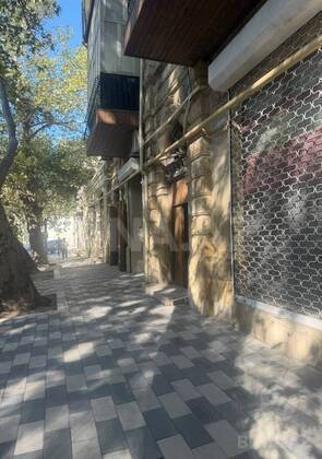 3 otaqlı Köhnə tikili, 28 May m., Bakı