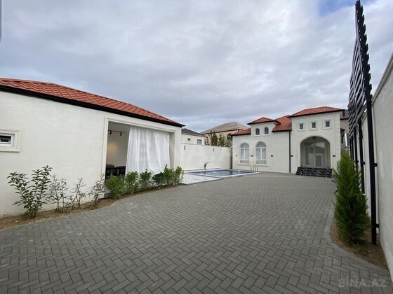 4 otaqlı Həyət evi/Bağ evi, Buzovna q., Bakı