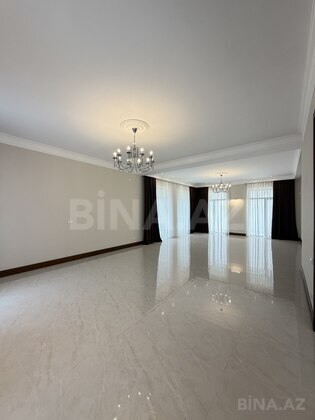 6 otaqlı Həyət evi/Bağ evi, Mərdəkan q., Bakı
