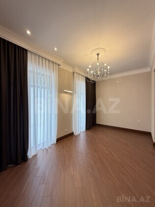 6 otaqlı Həyət evi/Bağ evi, Mərdəkan q., Bakı