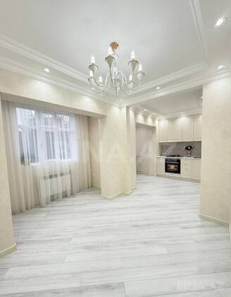 2 otaqlı Köhnə tikili, Azadlıq Prospekti m., Bakı