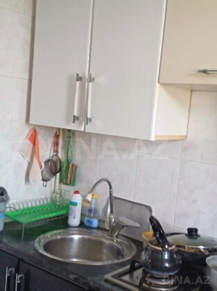 3 otaqlı Köhnə tikili, Əmircan q., Bakı