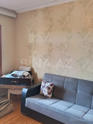 3 otaqlı Köhnə tikili, Əmircan q., Bakı