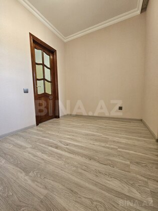 2 otaqlı Köhnə tikili, Neftçilər m., Bakı