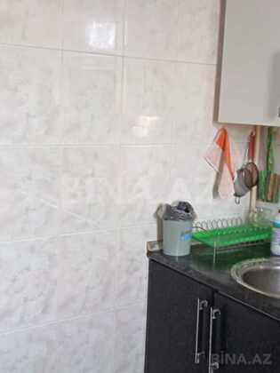 3 otaqlı Köhnə tikili, Əmircan q., Bakı