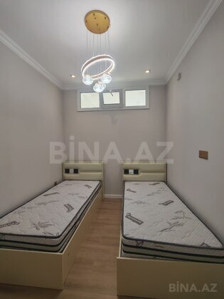 2 otaqlı Yeni tikili, Xırdalan
