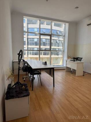 1 otaqlı Ofis, Nəriman Nərimanov m., Bakı