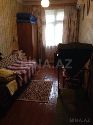 3 otaqlı Köhnə tikili, Nəsimi r., Bakı