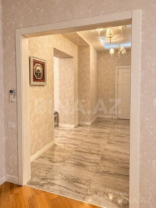 2 otaqlı Yeni tikili, 8 Noyabr m., Bakı