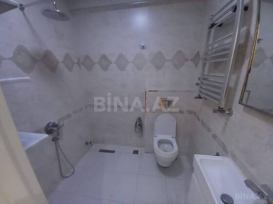 3 otaqlı Yeni tikili, Şah İsmayıl Xətai m., Bakı