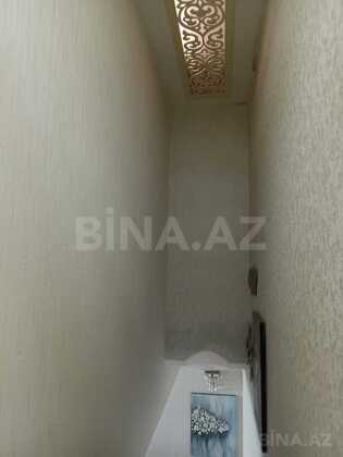 3 otaqlı Köhnə tikili, Nizami m., Bakı