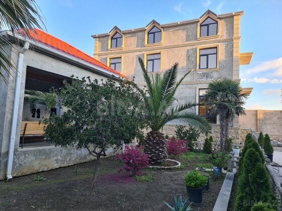 10 otaqlı Həyət evi/Bağ evi, Azadlıq Prospekti m., Bakı