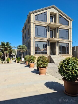 10 otaqlı Həyət evi/Bağ evi, Azadlıq Prospekti m., Bakı