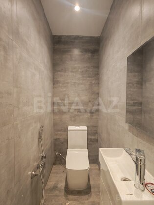 3 otaqlı Yeni tikili, Xırdalan
