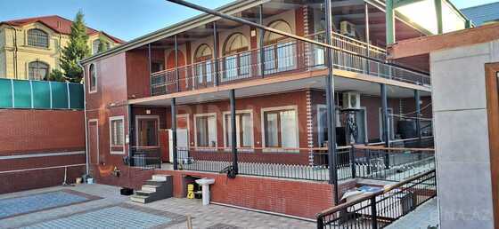 6 otaqlı Həyət evi/Bağ evi, Novxanı q., Bakı