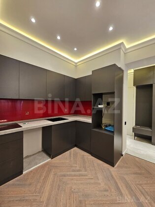 2 otaqlı Yeni tikili, Şah İsmayıl Xətai m., Bakı